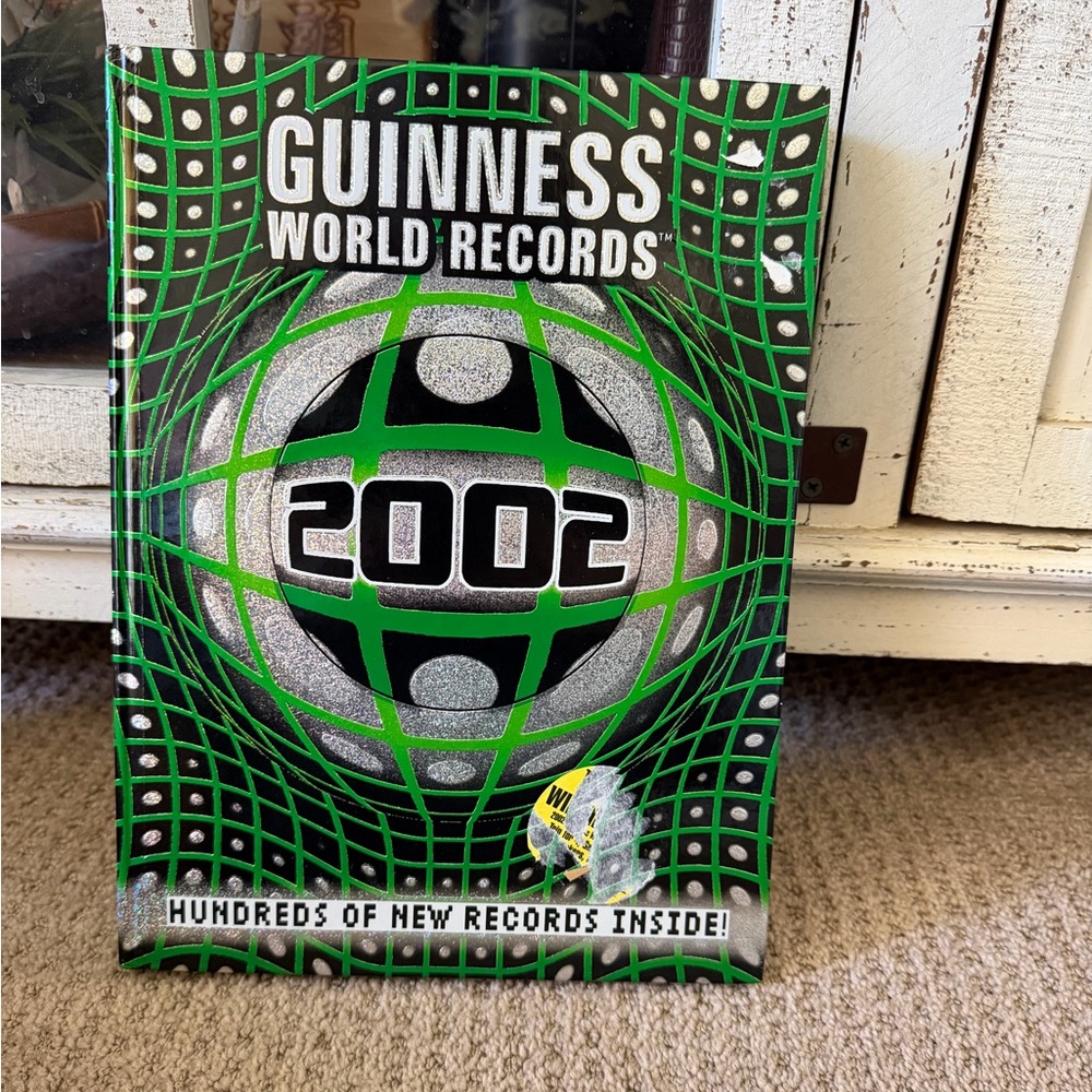 Guinness World Records 2002 Book